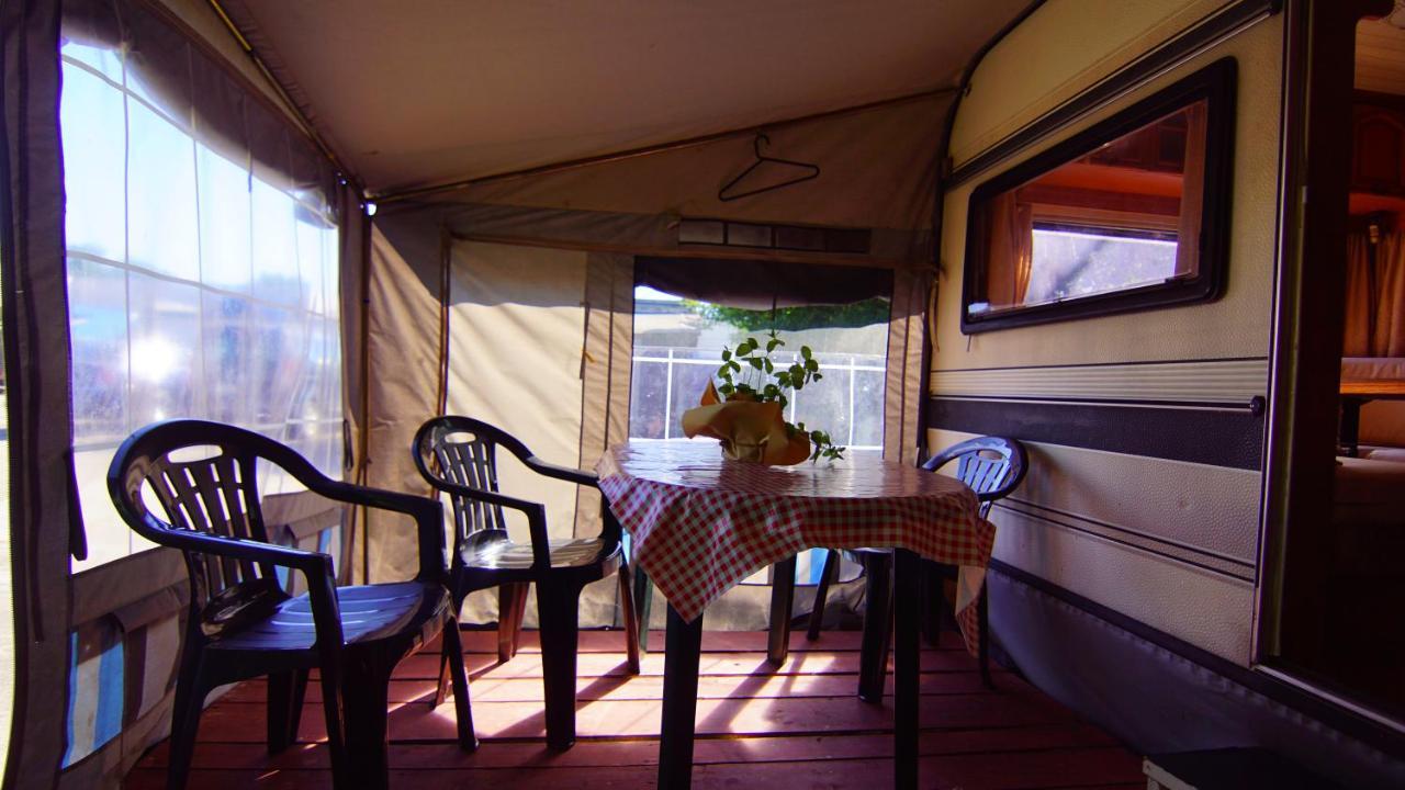 Sonata Camp Hotel Jastarnia Buitenkant foto